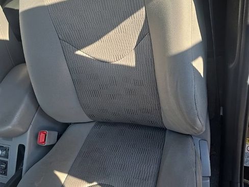 Used 2012 Toyota RAV4 FWD w/ Value Pkg image 9