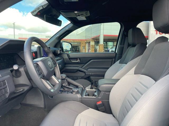 Used 2024 Toyota Tacoma TRD Off-Road AWD/4WD image 9