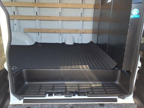 Used 2024 GMC Savana 2500 Work Van w/ Driver Convenience Package image 11