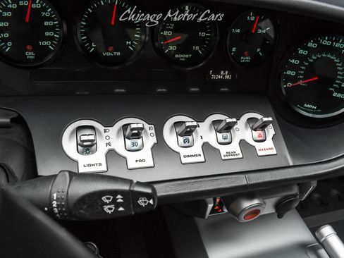 Used 2006 Ford GT image 12