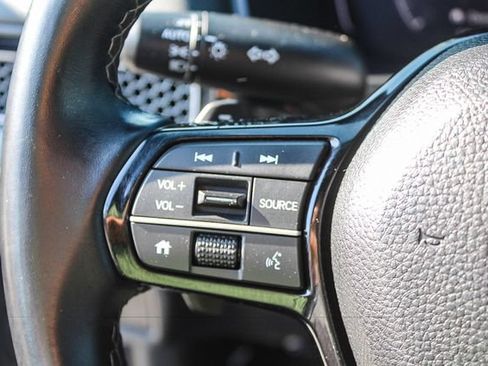 Used 2022 Honda Civic Sport image 32