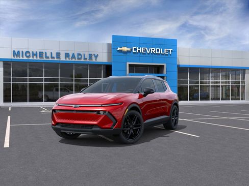 New 2026 Chevrolet Equinox EV LT image 8