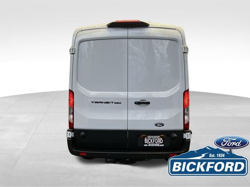 New 2026 Ford Transit 250 148 Medium Roof w/ Load Area Protection Package image 7