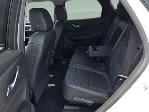 Used 2024 Chevrolet Blazer LT FWD image 10
