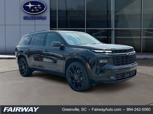 Used 2024 Chevrolet Traverse RS w/ LPO, Floor Liner Package AWD/4WD image 4