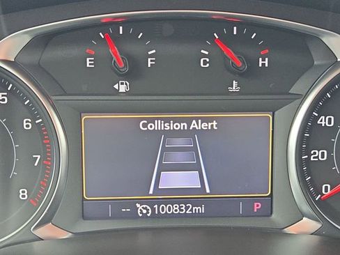 Used 2023 Chevrolet Blazer LT image 31