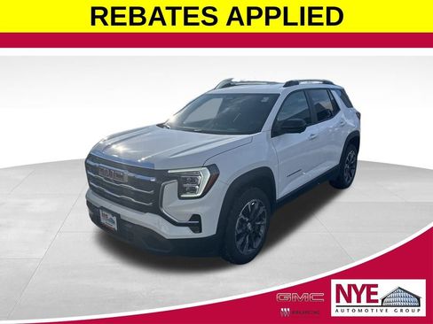 Used 2026 GMC Terrain Elevation w/ Elevation Premium Package image 1