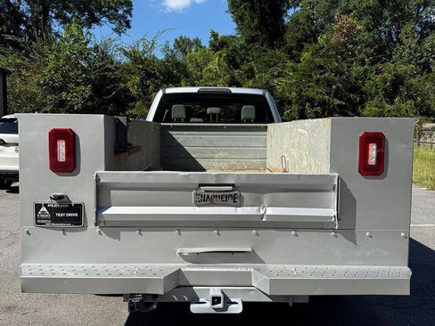 Used 2019 Ford F350 XL w/ Power Equipment Group AWD/4WD image 4