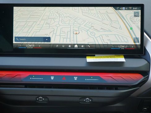 Used 2025 BMW X3 xDrive30i image 15