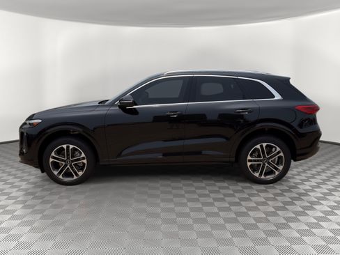 New 2026 Audi Q5 Premium AWD/4WD image 2