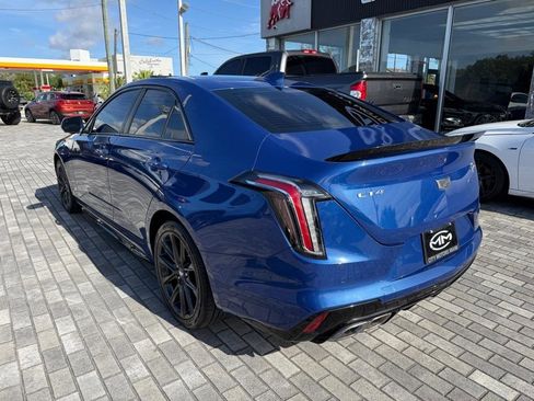 Used 2021 Cadillac CT4 V w/ Technology Package AWD/4WD image 5