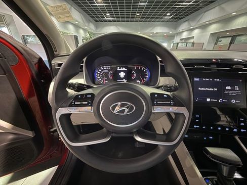 Used 2024 Hyundai Tucson SEL image 16