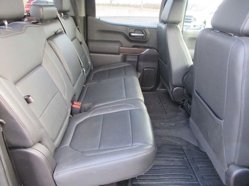 Used 2022 GMC Sierra 1500 SLT image 19