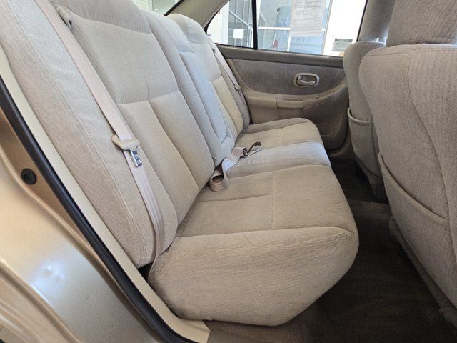 Used 1998 Oldsmobile Intrigue FWD image 6