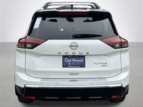 New 2026 Nissan Rogue Platinum w/ Platinum Premium Package image 8