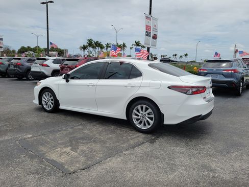 Used 2024 Toyota Camry LE FWD image 8