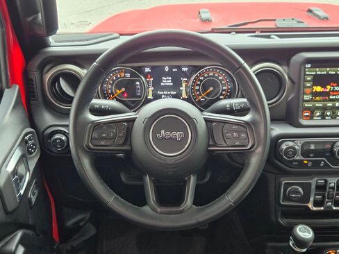Used 2021 Jeep Gladiator Sport AWD/4WD image 25