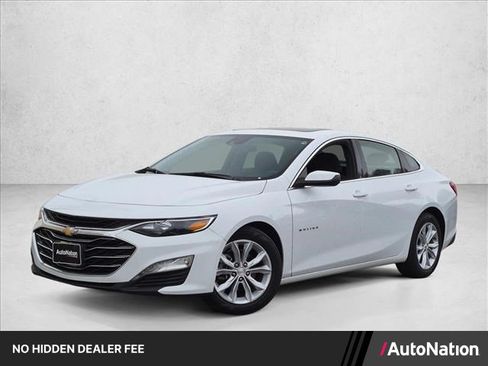 Used 2024 Chevrolet Malibu LT FWD image 1