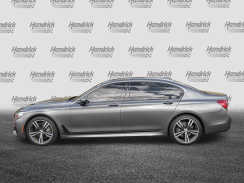 Used 2019 BMW 740i 740i w/ M Sport Package image 6