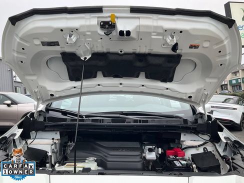 Used 2025 Nissan Leaf S FWD image 11