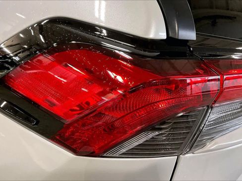Used 2025 Toyota RAV4 XLE Premium AWD/4WD image 29
