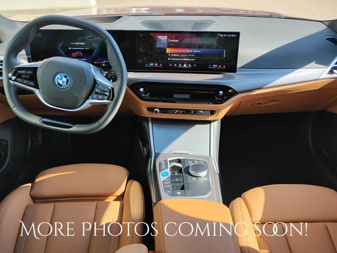 Used 2025 BMW i4 xDrive40i w/ Premium Package AWD/4WD image 4
