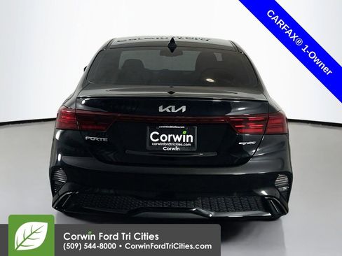 Used 2024 Kia Forte GT-Line w/ GT-Line Premium Package image 13