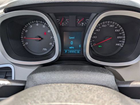 Used 2011 Chevrolet Equinox LT image 20