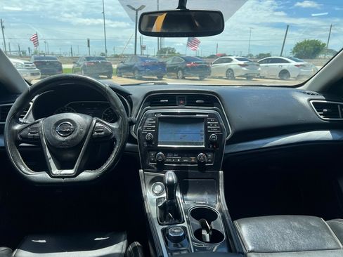 Used 2017 Nissan Maxima 3.5 SV FWD image 19