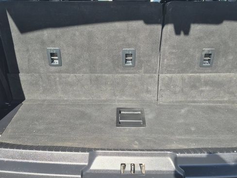 Used 2021 Ford Expedition XLT AWD/4WD image 16