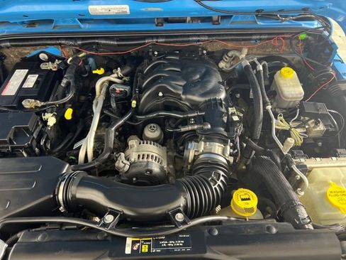 Used 2017 Jeep Wrangler Sport w/ Quick Order Package 24S image 18