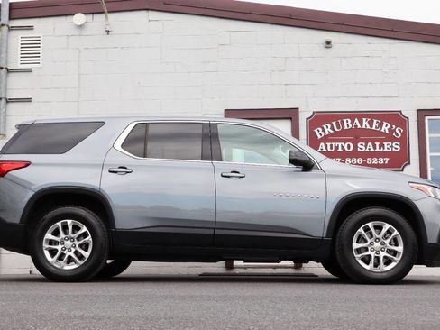 Used 2021 Chevrolet Traverse LS AWD/4WD image 7