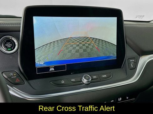 Used 2024 Chevrolet Blazer LT FWD image 18