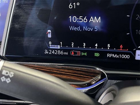 Certified 2023 Cadillac Escalade ESV Luxury image 22