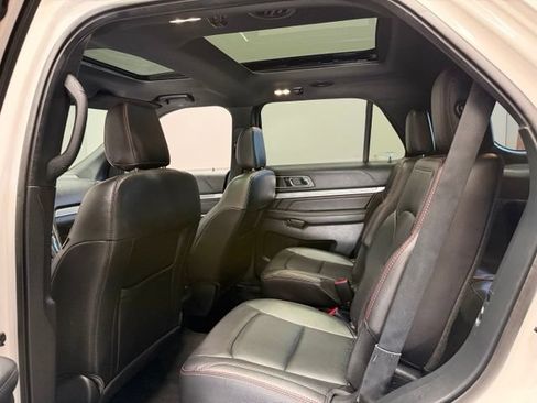 Used 2019 Ford Explorer Sport w/ Equipment Group 401A AWD/4WD image 20