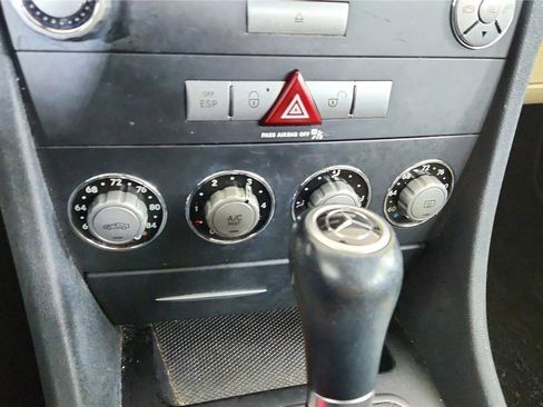 Used 2006 Mercedes-Benz SLK 280 image 39