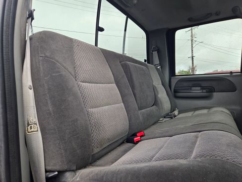 Used 2002 Ford F250 XL image 17