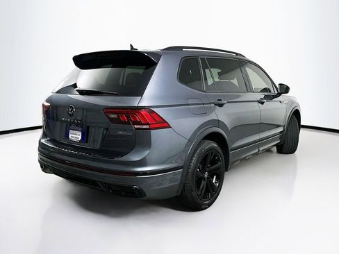 Used 2024 Volkswagen Tiguan SE R-Line FWD image 7