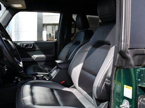 Used 2023 Ford Bronco Black Diamond image 13