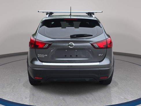 Used 2018 Nissan Rogue Sport SV FWD image 6