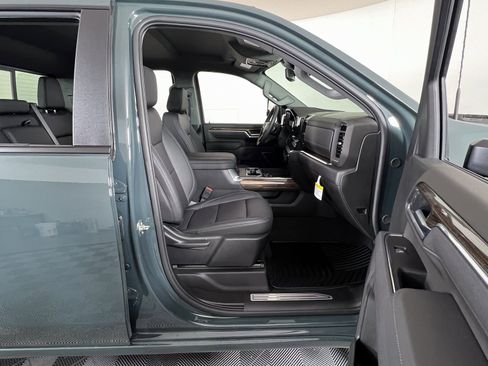 New 2026 Chevrolet Silverado 2500 LT w/ Trail Boss Package image 6