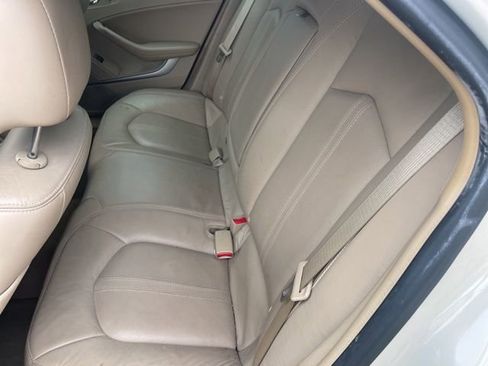 Used 2011 Cadillac CTS Luxury RWD image 13