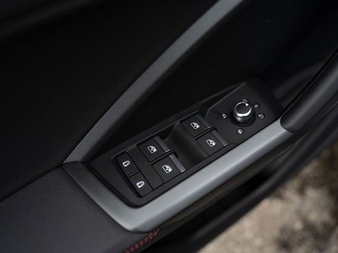 Used 2025 Audi Q3 2.0T Premium Plus w/ Premium Plus Package image 16