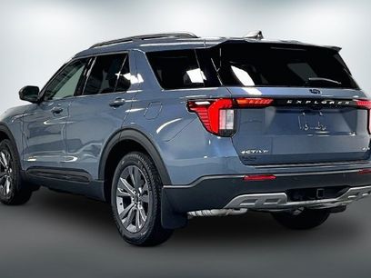 New 2026 Ford Explorer Active w/ Active Comfort Package