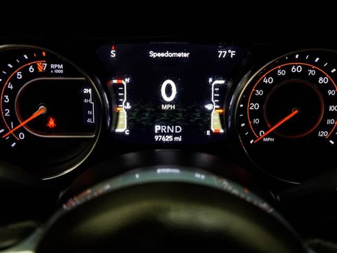 Used 2021 Jeep Wrangler Unlimited Sahara AWD/4WD image 37