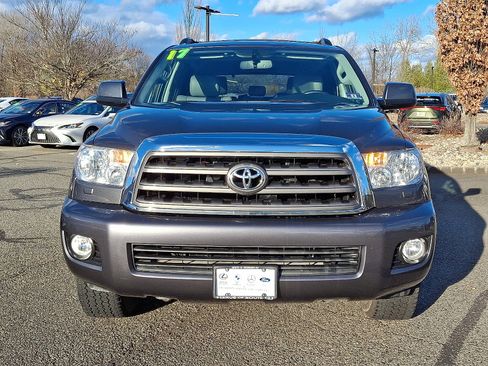 Used 2017 Toyota Sequoia SR5 image 2
