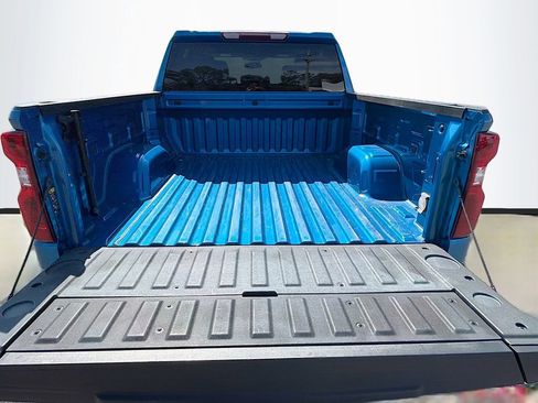 Used 2022 Chevrolet Silverado 1500 Custom Trail Boss image 24