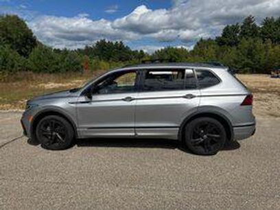 Used 2024 Volkswagen Tiguan SE R-Line