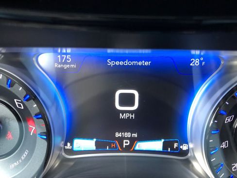 Used 2018 Chrysler 300 S w/ S Model Appearance Package image 29