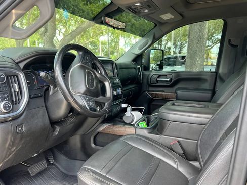Used 2021 GMC Sierra 2500 Denali w/ Denali Ultimate Package AWD/4WD image 8